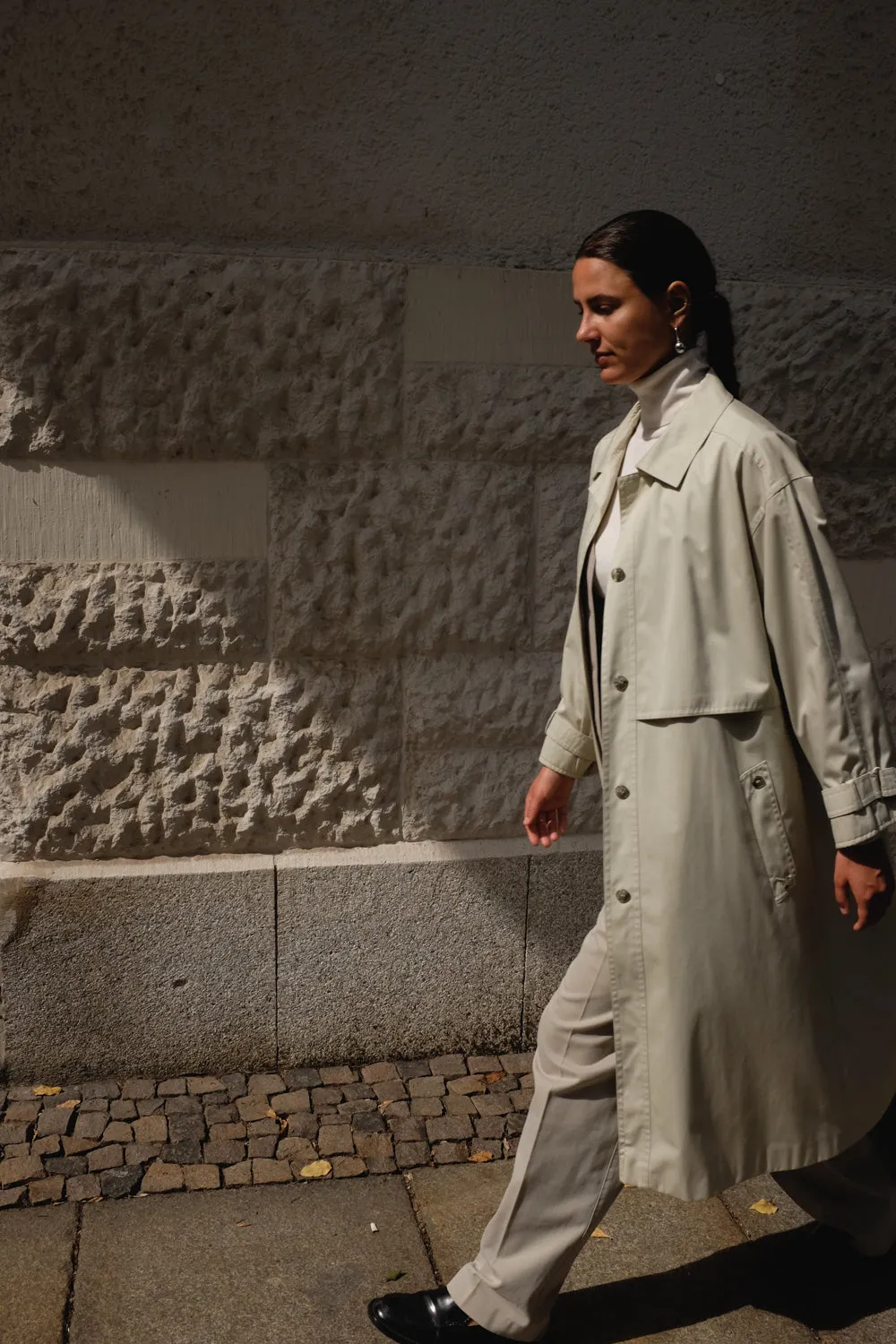 BEIGE VINTAGE SUMMER TRENCH COAT