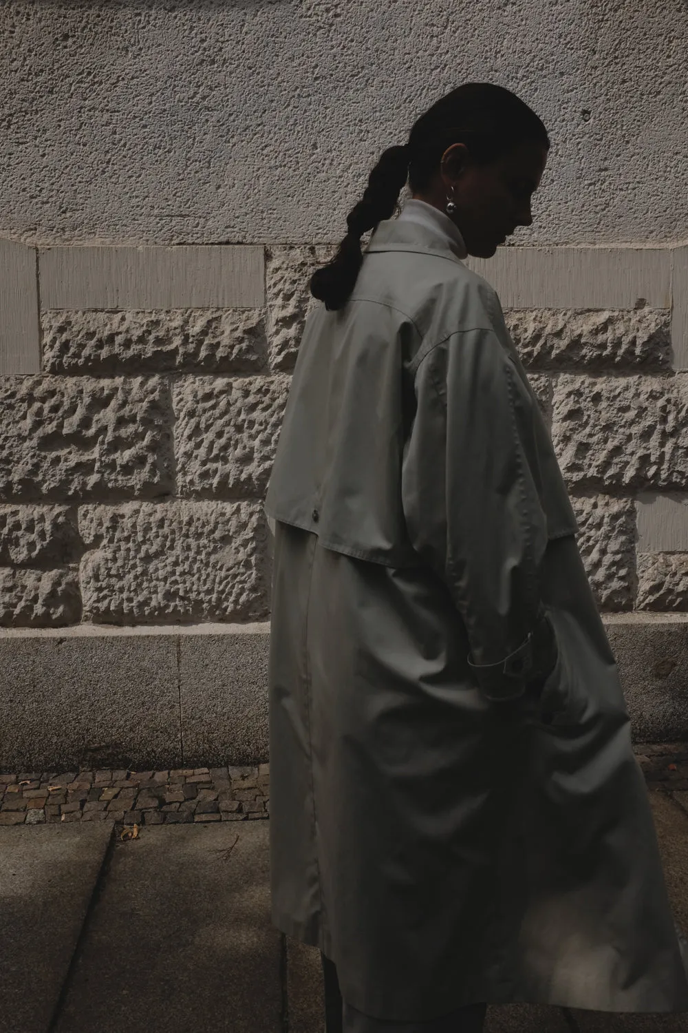 BEIGE VINTAGE SUMMER TRENCH COAT