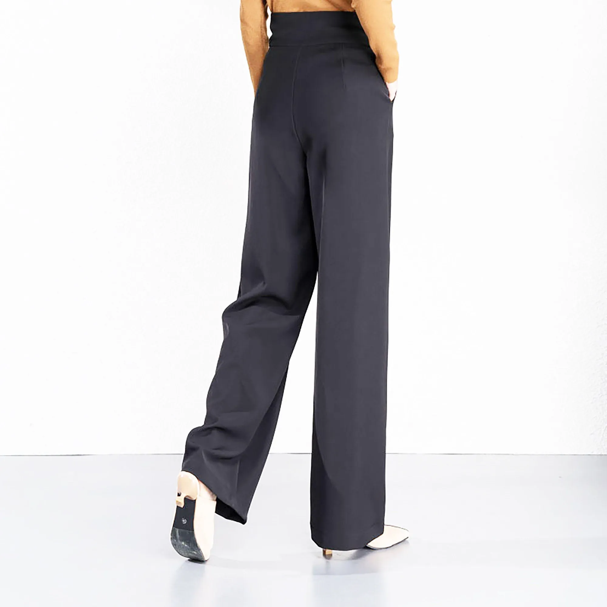 Black D-Ring Belt Wide Leg Pants