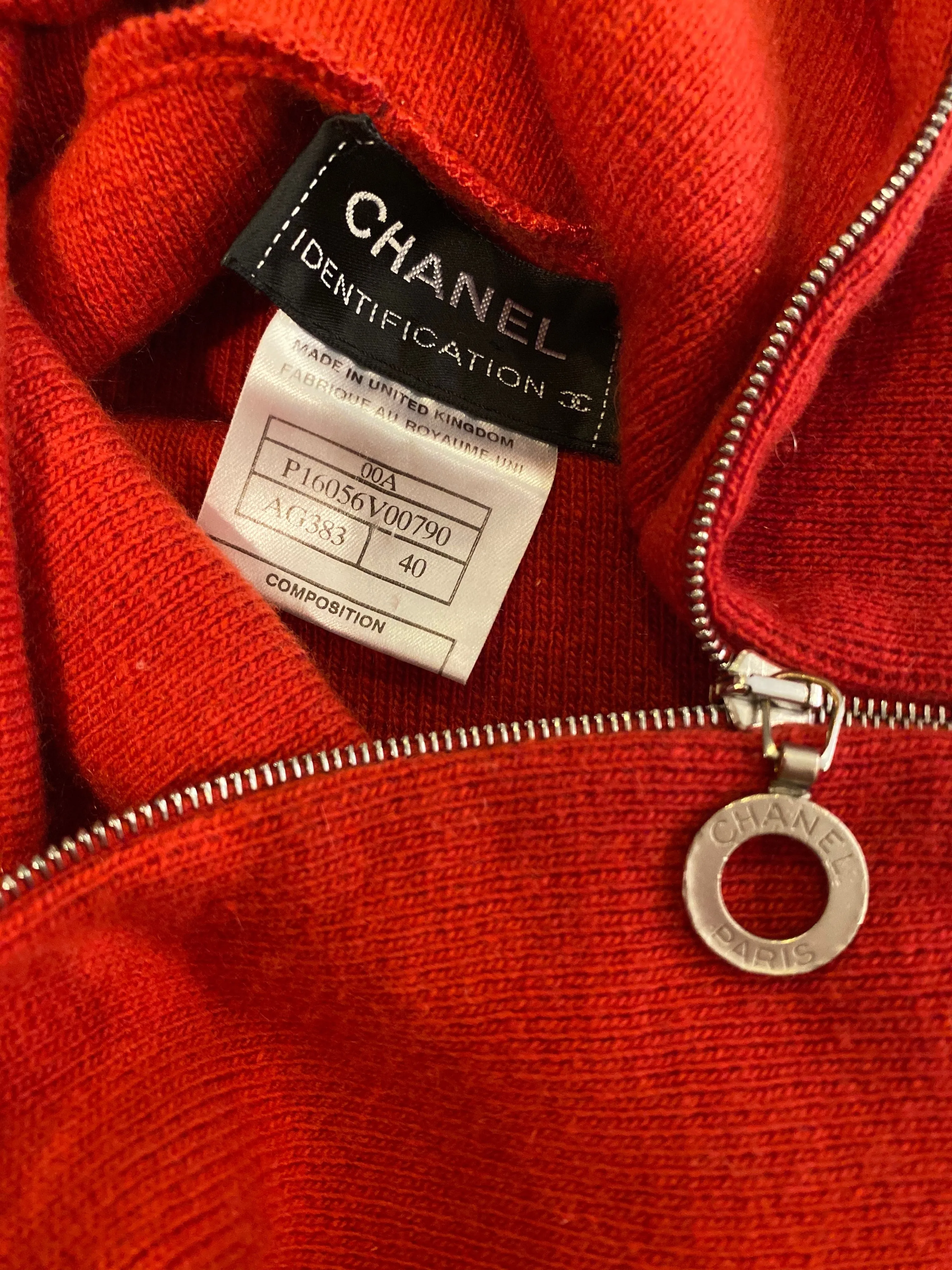 Chanel Identification 00A 2000 Fall Autumn Rust turtleneck Cashmere Sweater Top FR 40 US 4