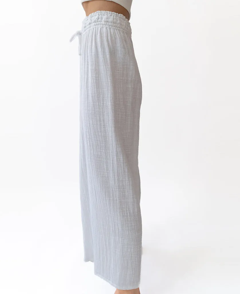 Gia Pant | White