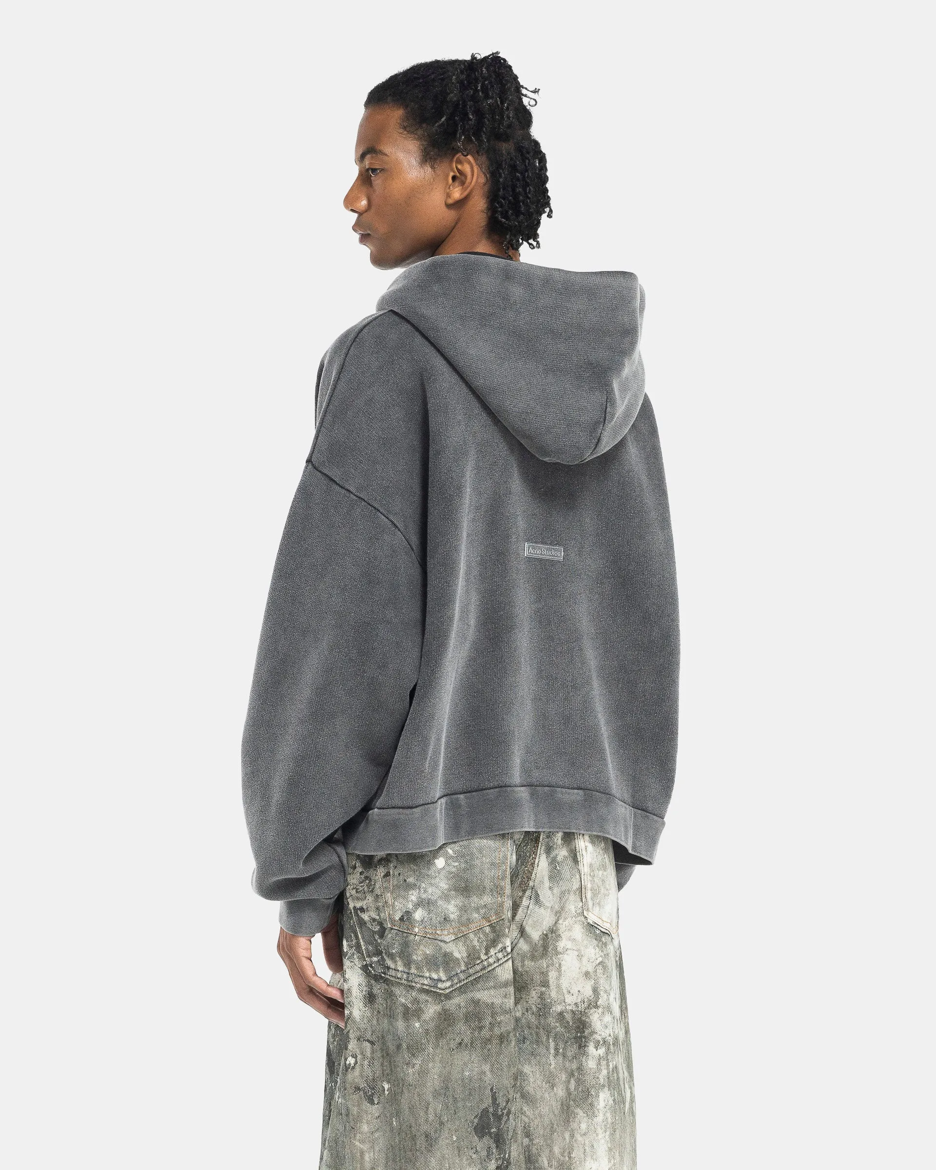 Hooded Sweater in Faded Black