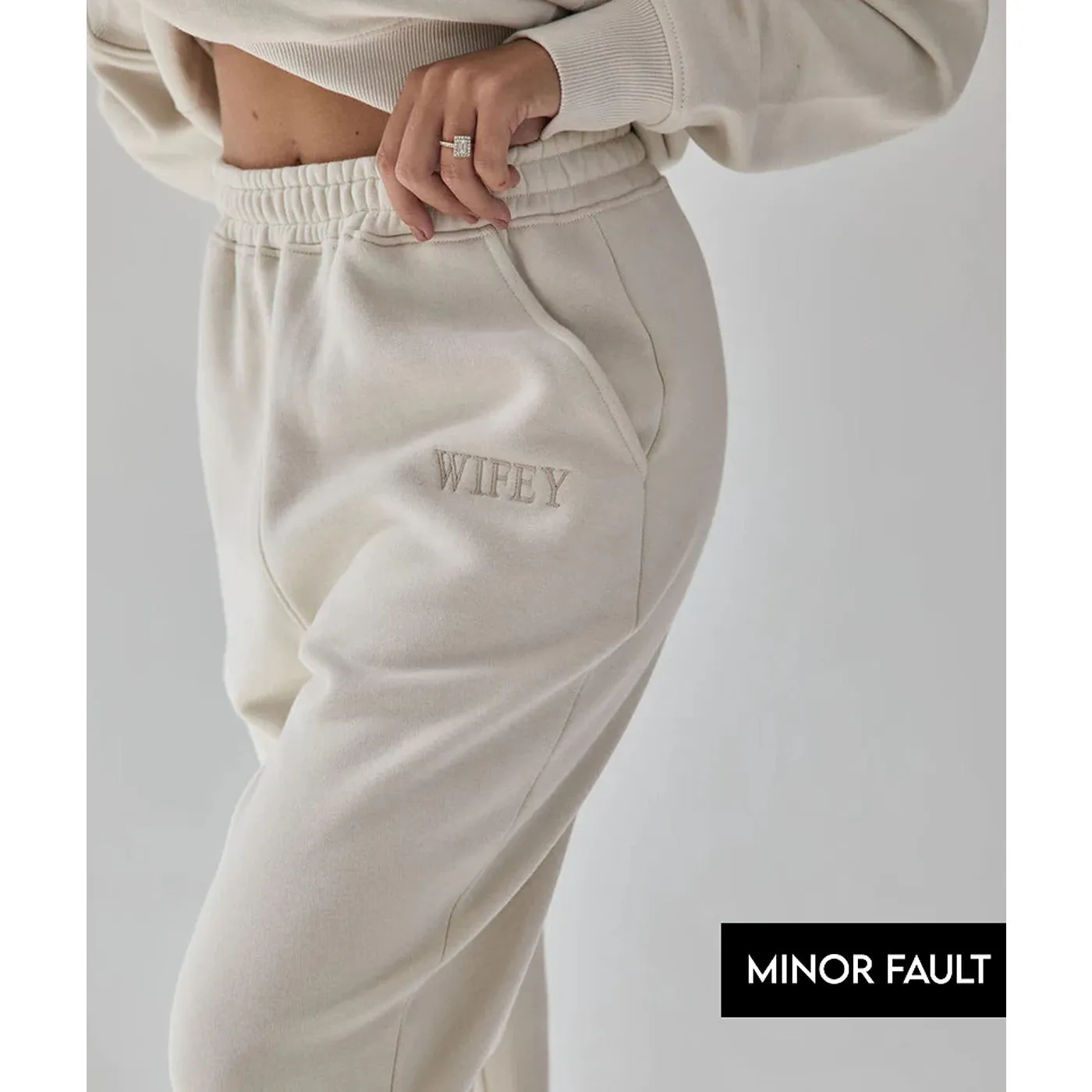 (Minor Fault) Wifey Statement Sweatpants - Champagne