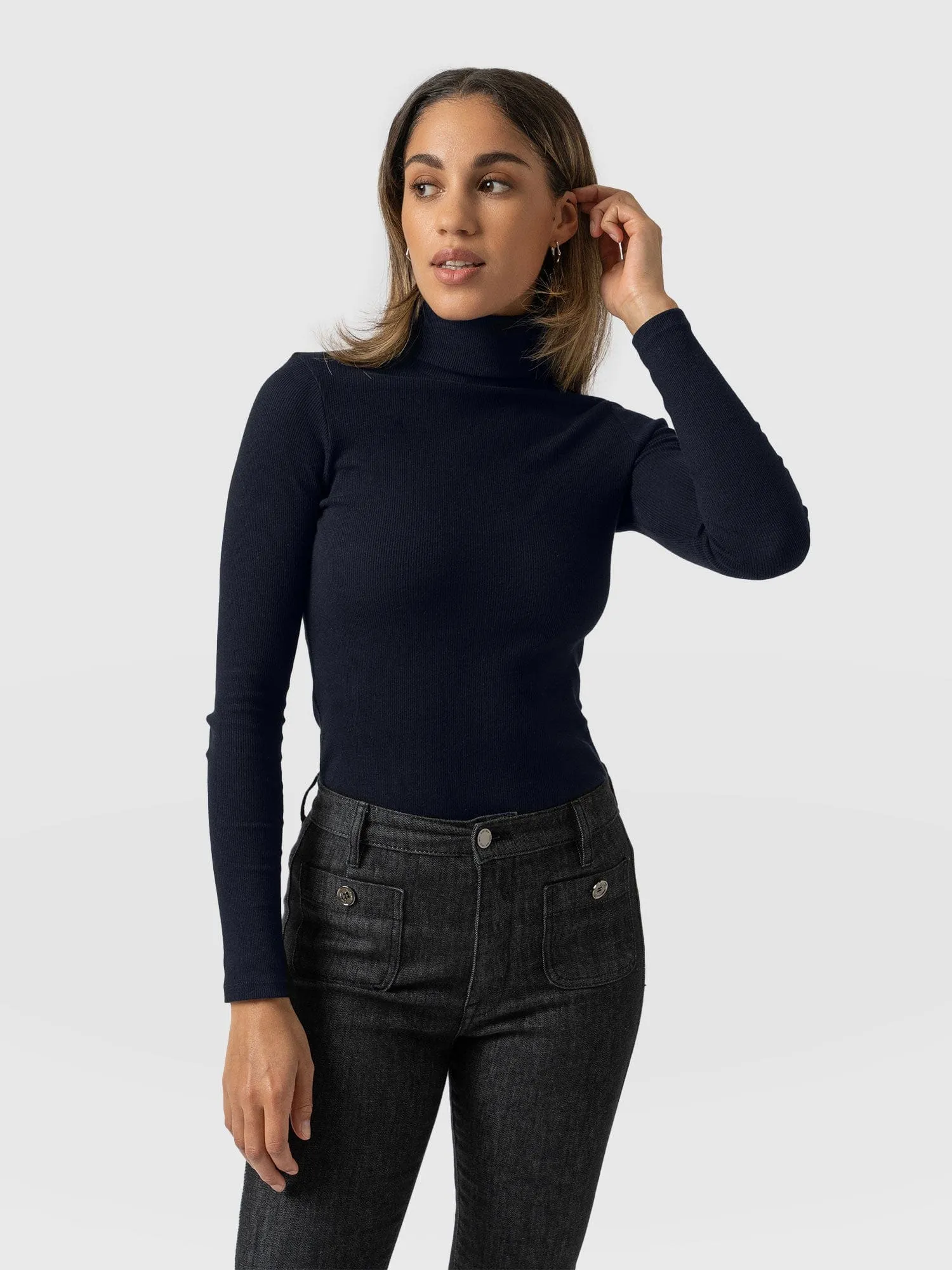 Pocket Roll Neck - Navy