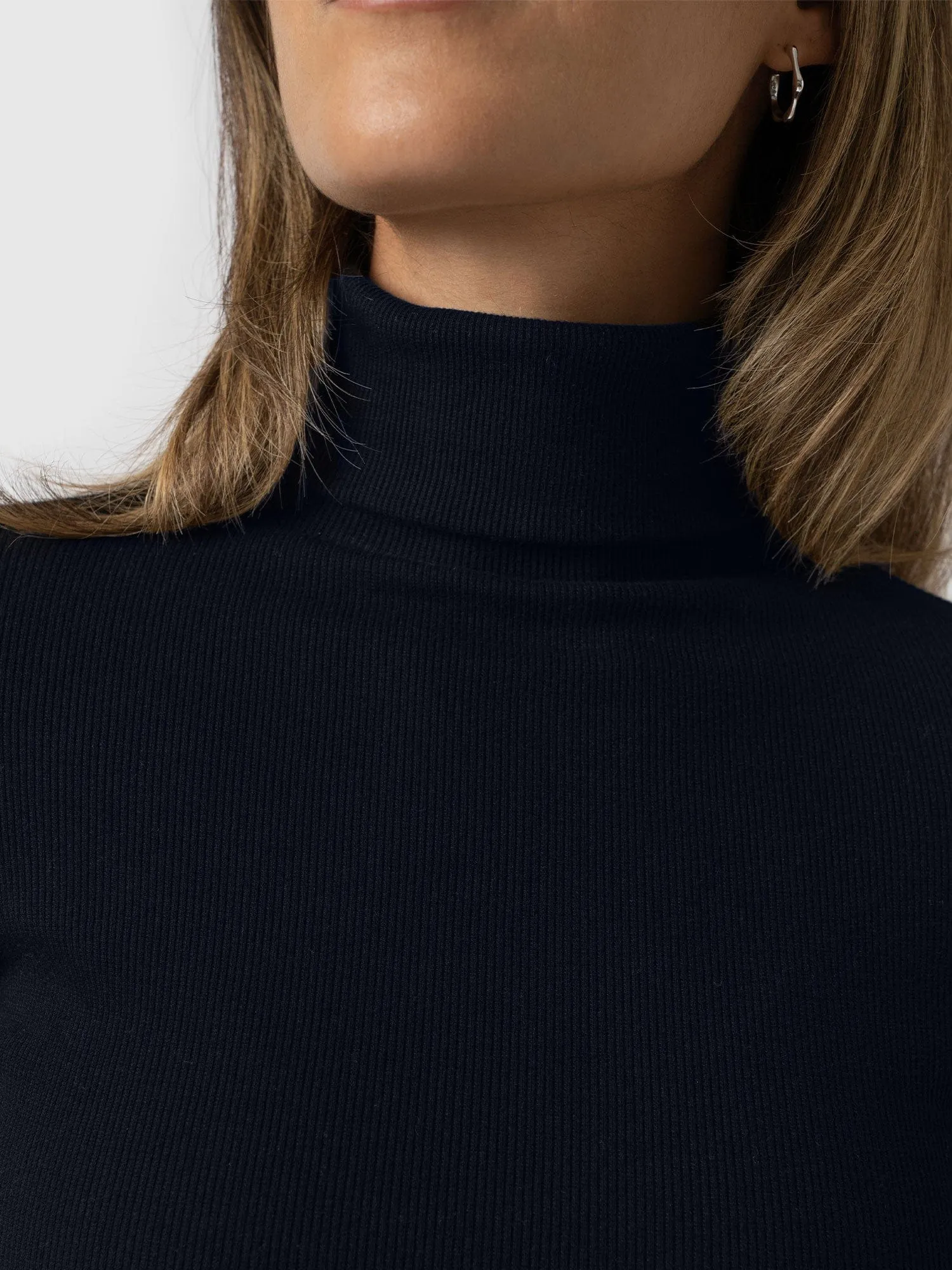 Pocket Roll Neck - Navy