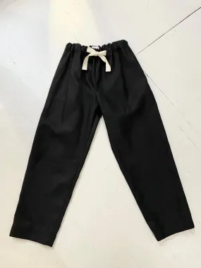 Tariff Pants in Black Linen