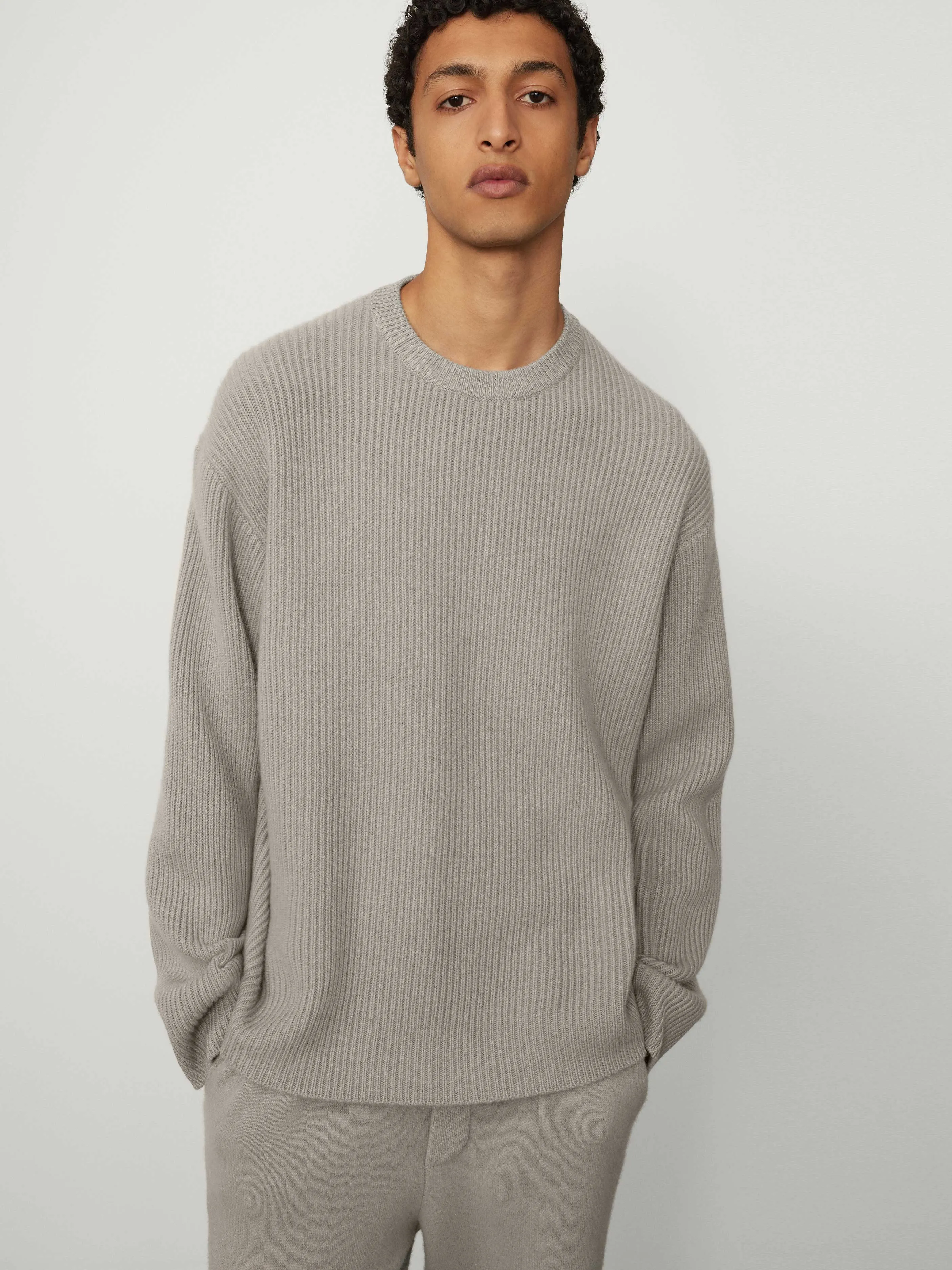 The William Sweater