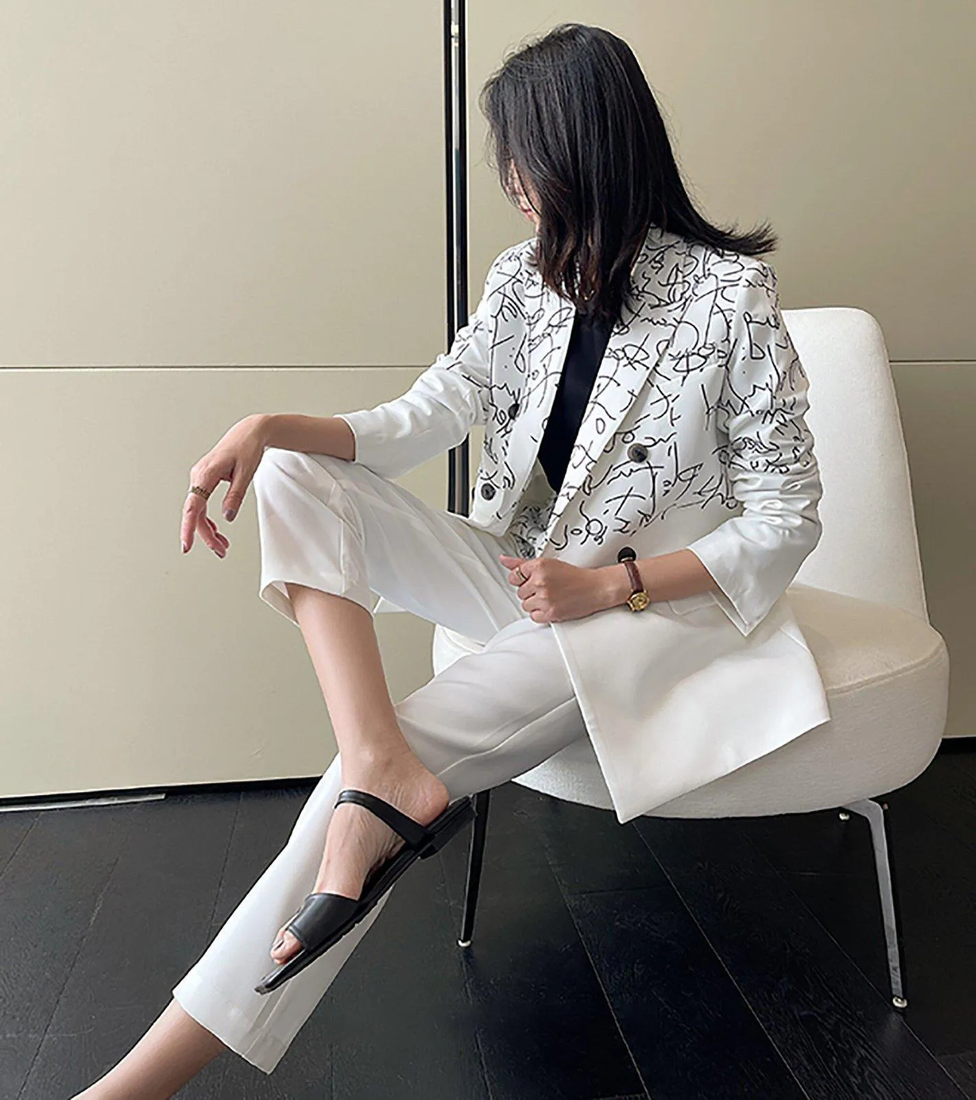 White Doodle Blazer & Crop Leg Pants Two-Piece Suit